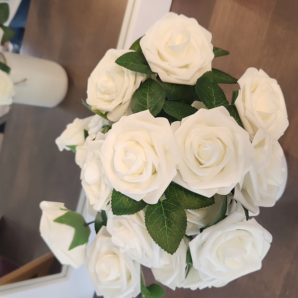 38 white faux roses